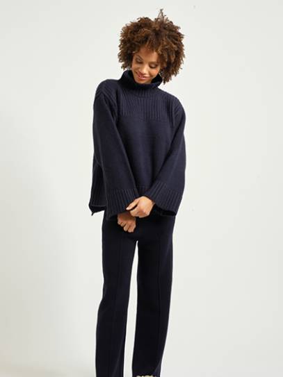 Sweater „Viola“, Trousers „Agatha“