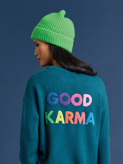 Sweater „Brigitte“ Karma, Hat „Ali“ high 
