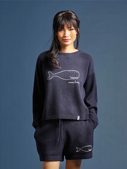Sweater „Brigitte Ocean“; Shorty „Mon Ocean“
