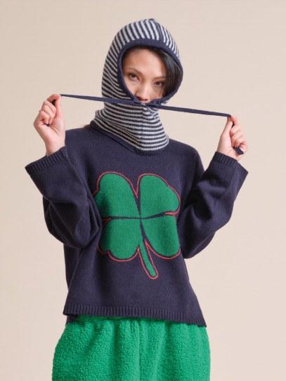 Sweater &bdquo;Brigitte Shamrock&ldquo; La Forestière;Hood &bdquo;Red&ldquo;  