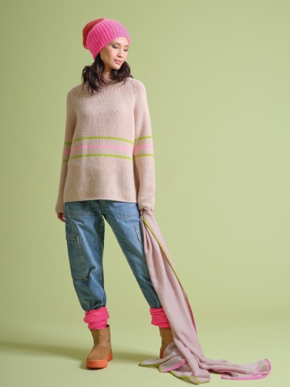 Sweater &bdquo;Chakra Rail&ldquo;; Shawl &bdquo;Diamond Felted&ldquo;; Hat &bdquo;Patent&ldquo; Degradee