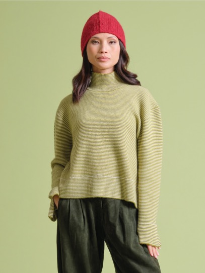 Sweater &bdquo;Nina&ldquo; Jacquart stripes; Hat &bdquo;Emilia&ldquo;